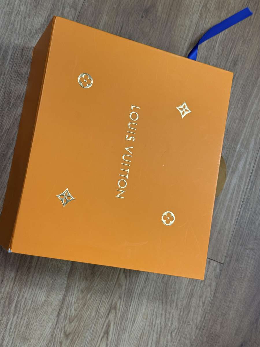 샤넬 클래식 미디움 캐비어 금장 관련 가방 이미지 88